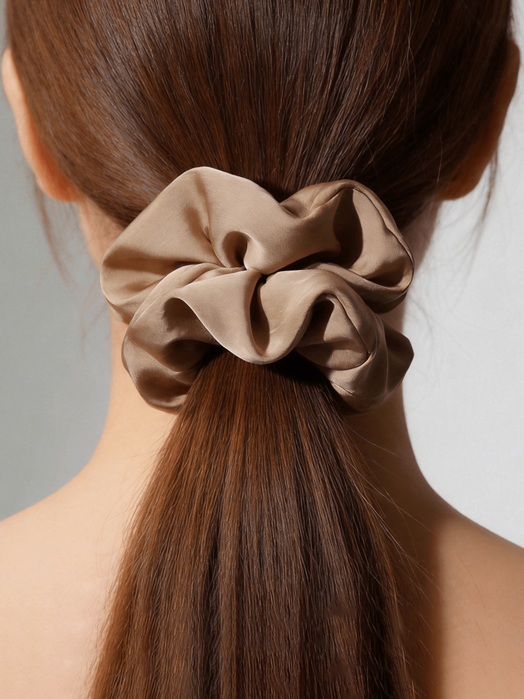 Fluffy Touch Pure Silk Scrunchie - Dorose | Wasserresistent, kein Verfärben