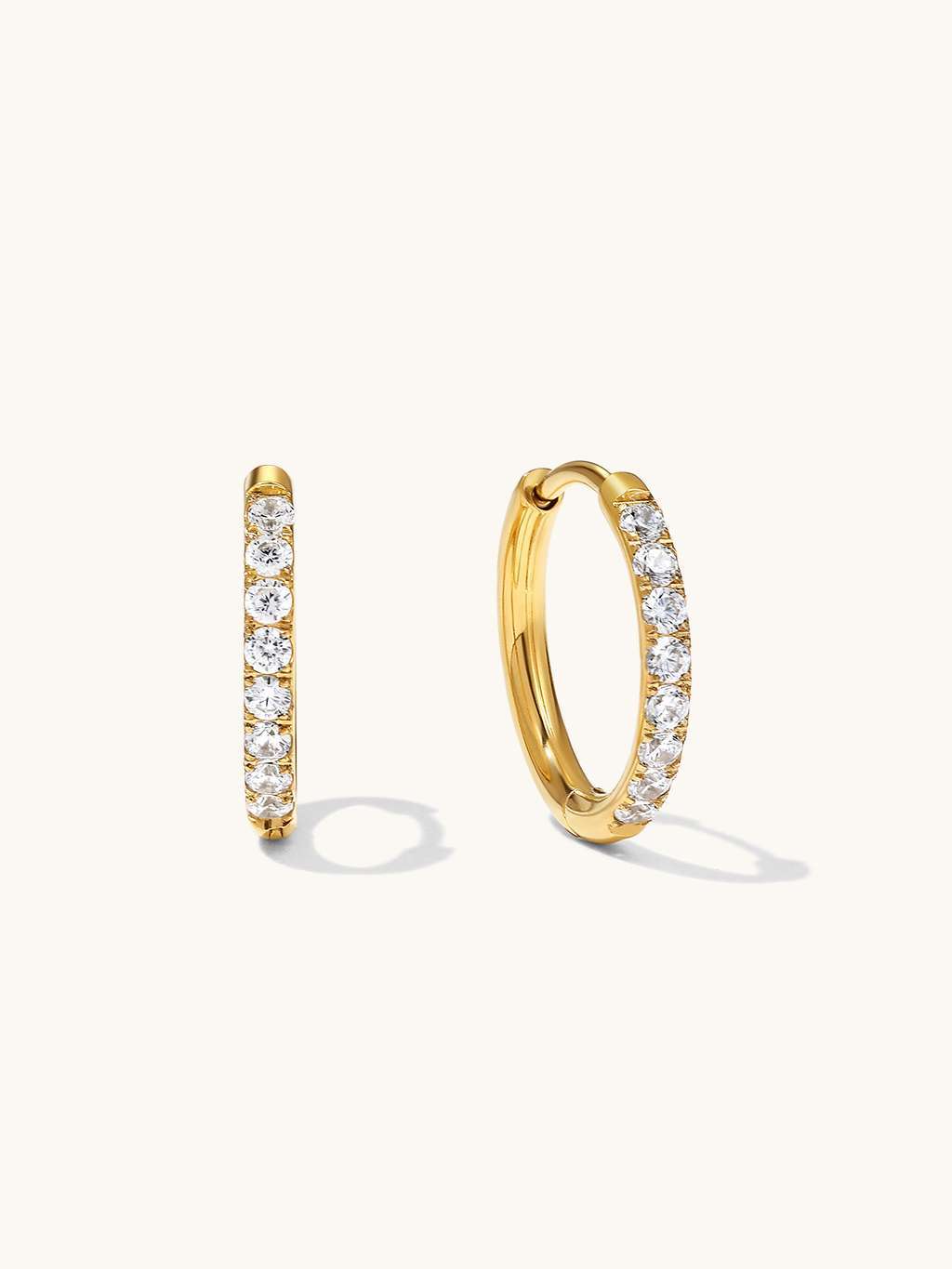 Glamour Kreolen mit Zirkonia Large 12mm Gold & Silber - Dorose | Wasserfester Schmuck, 18K vergoldet