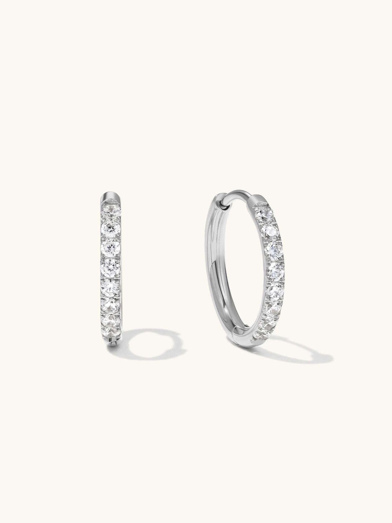 Glamour Kreolen mit Zirkonia Large 12mm Gold & Silber - Dorose | Wasserfester Schmuck, 18K vergoldet