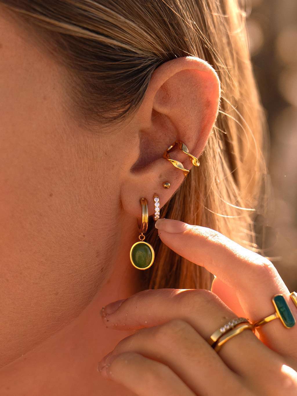Glamour Kreolen mit Zirkonia Small 8mm Gold & Silber - Dorose | Wasserfester Schmuck, 18K vergoldet