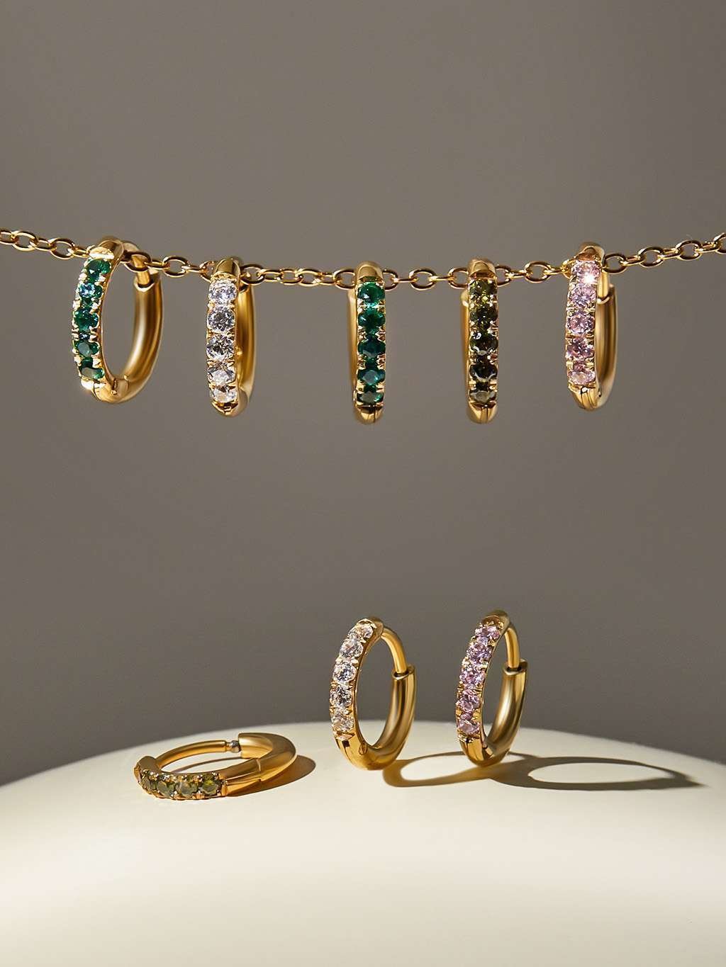 Glamour Kreolen mit Zirkonia Small 8mm Gold & Silber - Dorose | Wasserfester Schmuck, 18K vergoldet