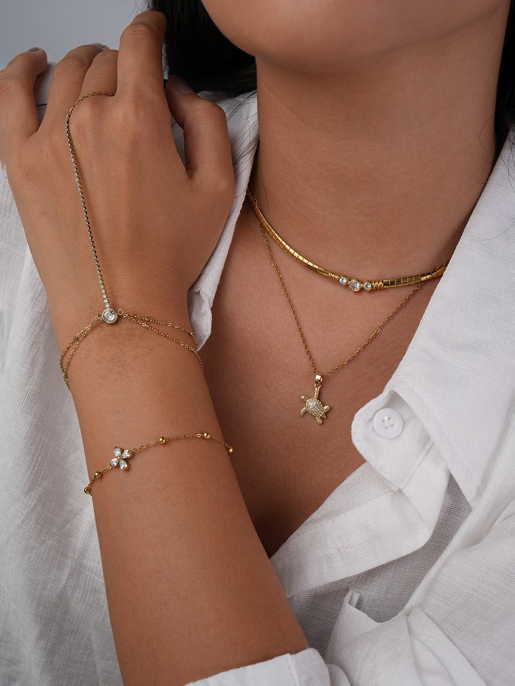 Glittering Abyssal Turtle Kette Gold - Dorose | Wasserresistent, kein Verfärben