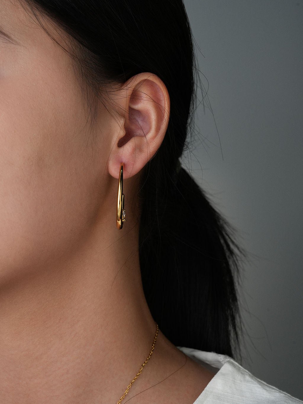 Hufeisen Curve Ohrringe Gold - Dorose | Wasserresistent, kein Verfärben