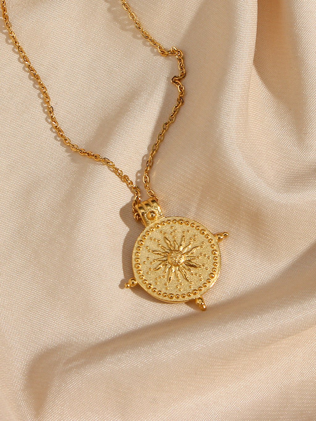 Kette mit Sonnenstrahlen Gold - Dorose | Wasserresistent, kein Verfärben