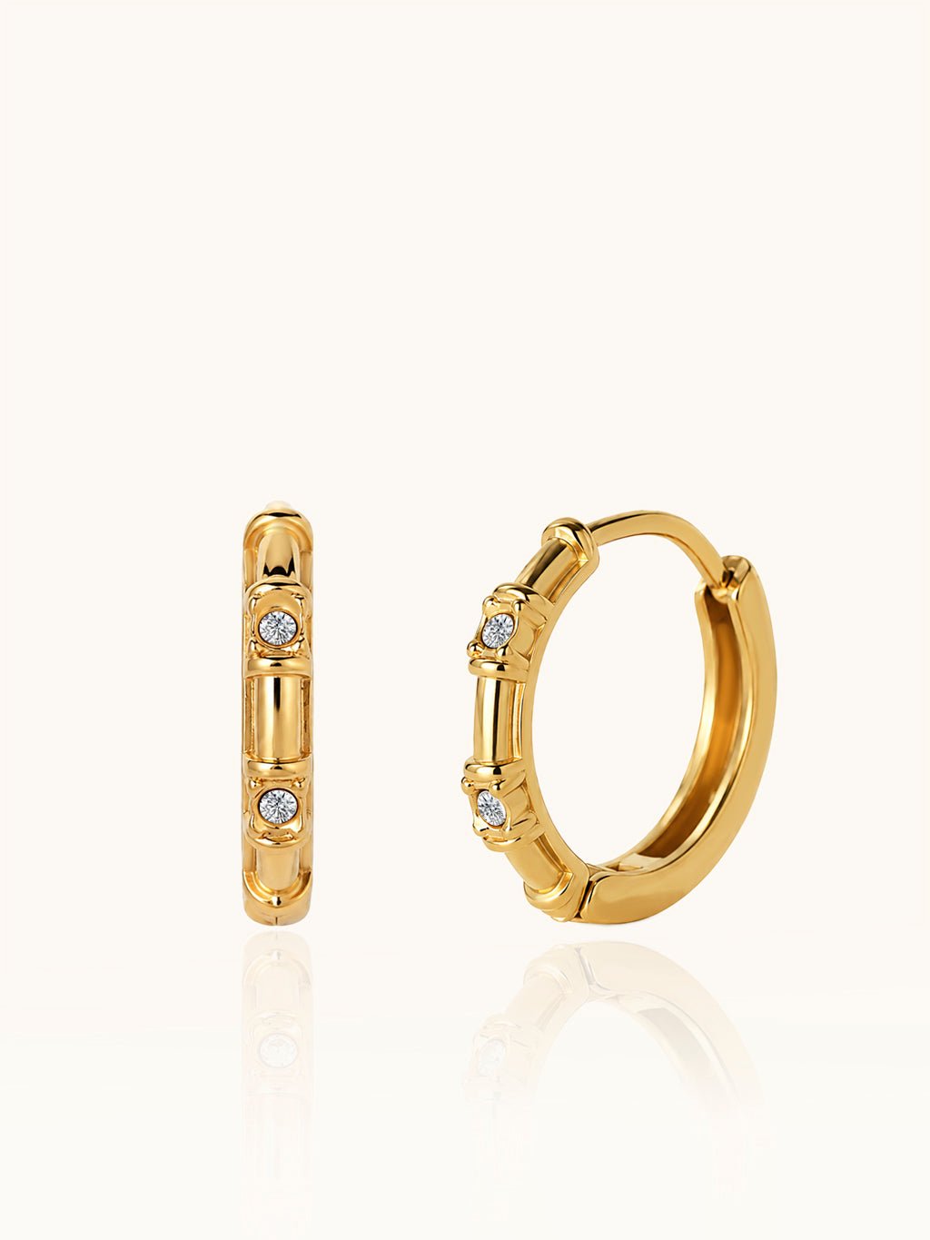Kleine Creolen Gold mit Zirkonia - Dorose | Wasserresistent, kein Verfärben