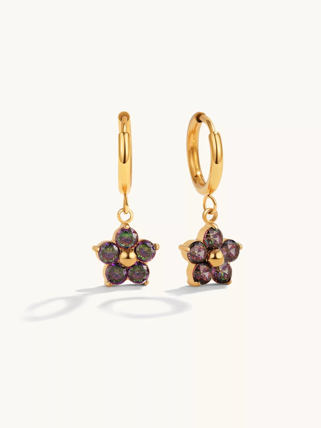Little Flower Hoop Ohrringe Gold 10mm - Dorose | Wasserfester Schmuck, 18K vergoldet