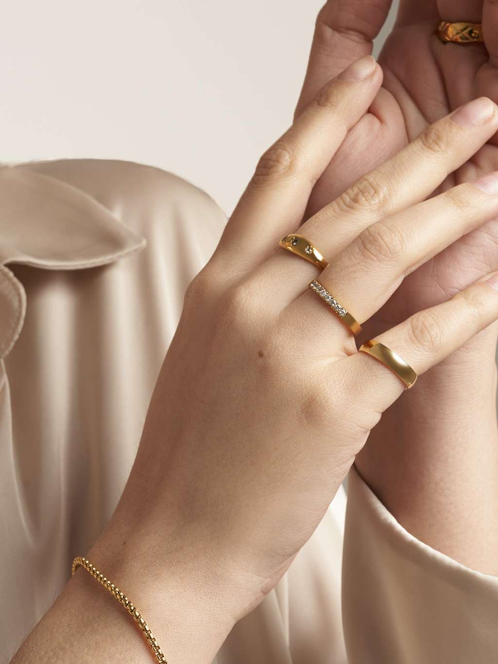 Minimalism Ring Gold 4mm - Dorose | Wasserfester Schmuck, 18K vergoldet