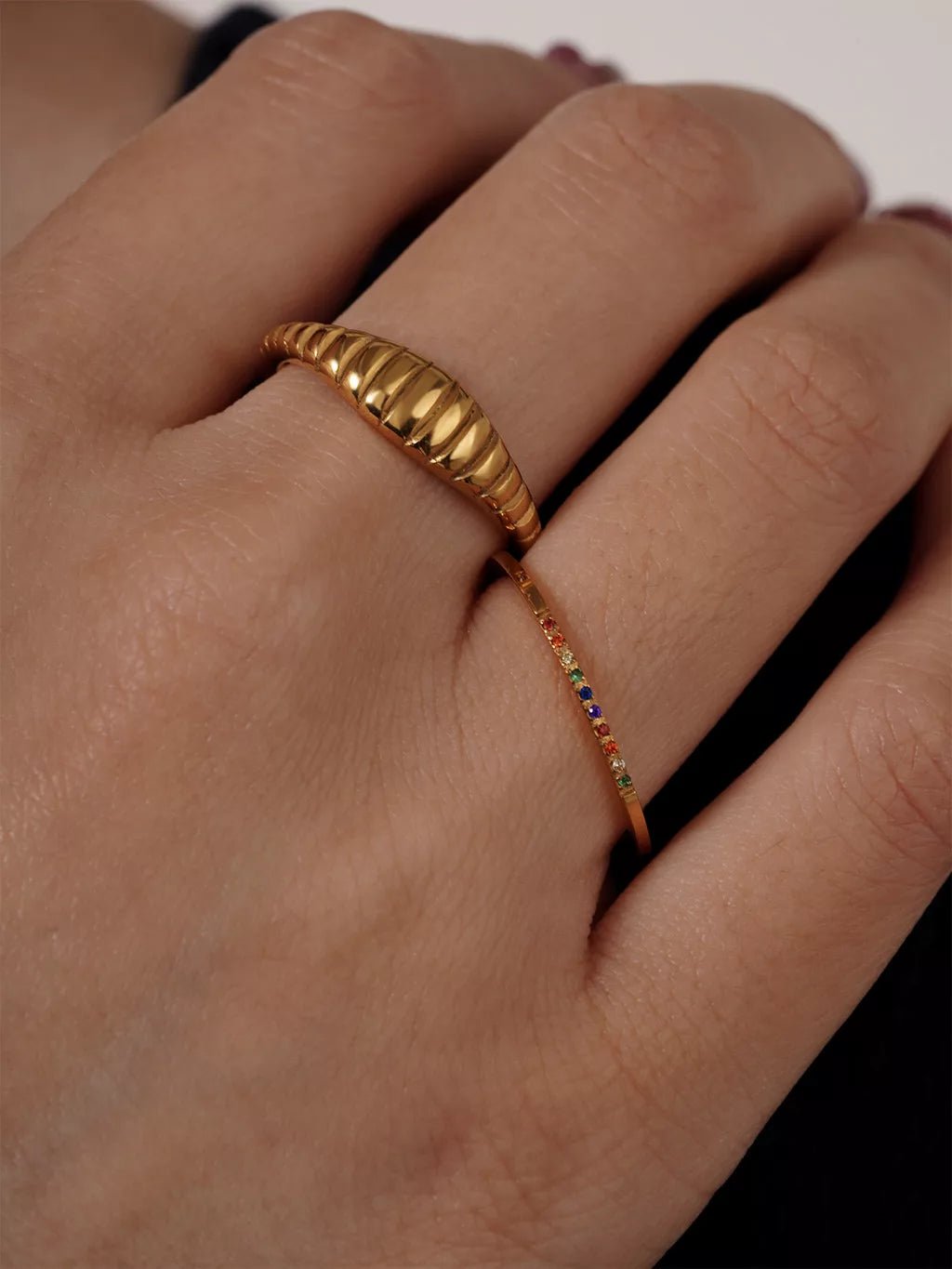 Slim Colorful Ring Gold - Dorose | Wasserfester Schmuck, 18K vergoldet