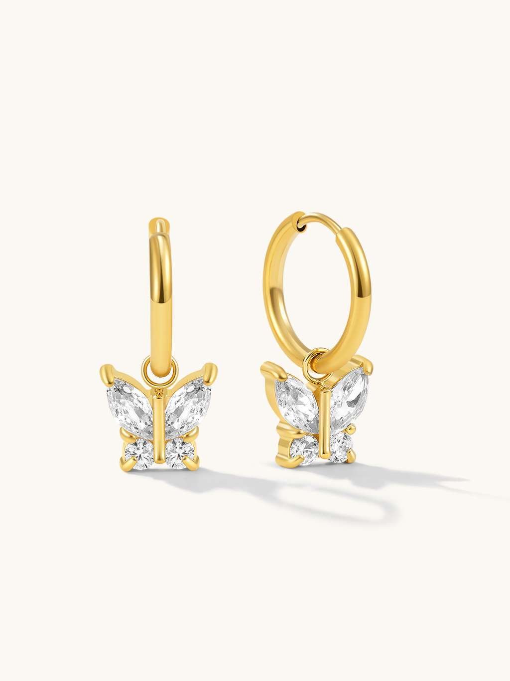 Sparkling Butterfly Hoop Ohrringe Gold - Dorose | Wasserfester Schmuck, 18K vergoldet