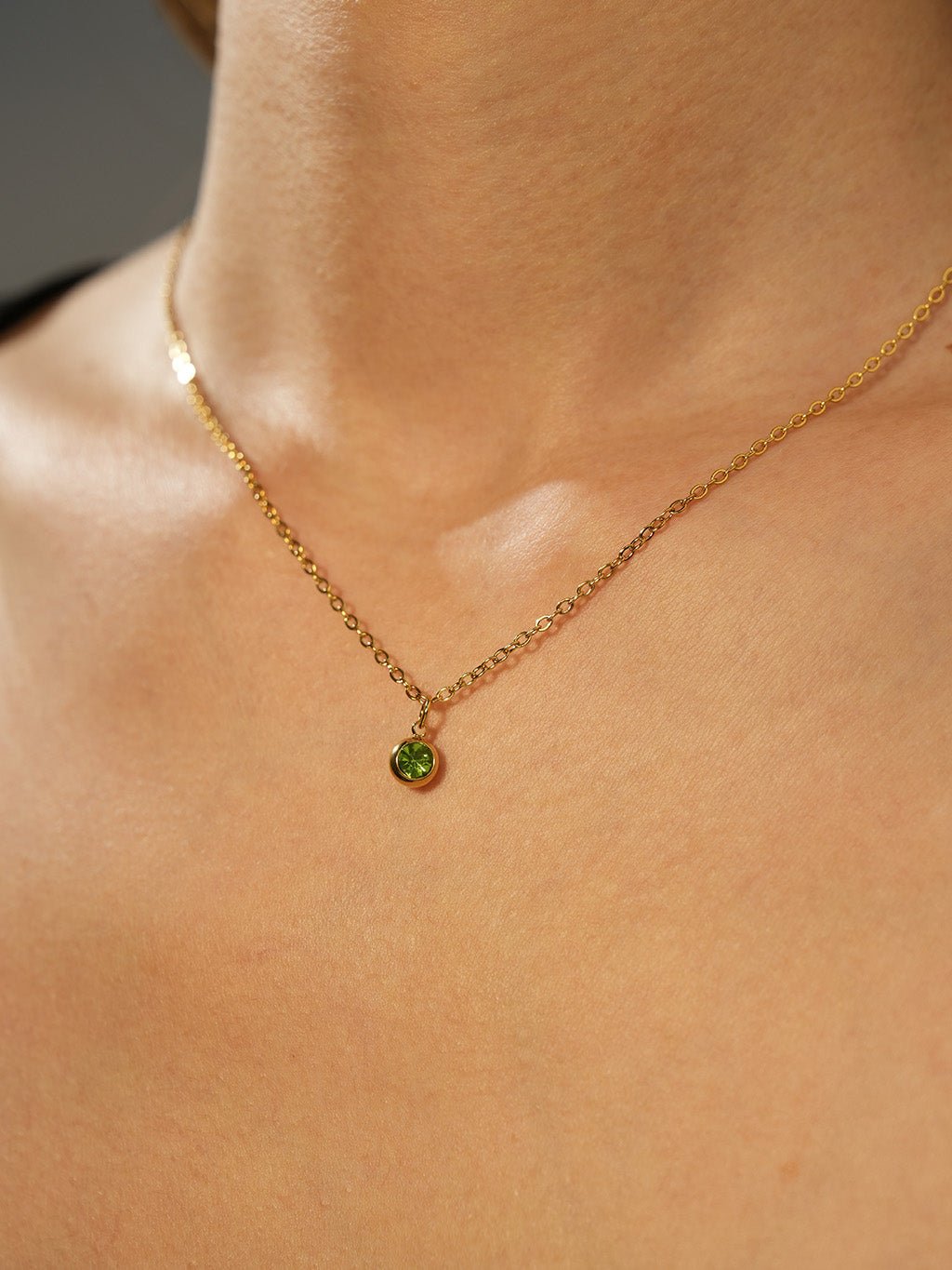 Stellar Halskette mit Grün Zirkonia Gold - Dorose | Wasserresistent, kein Verfärben