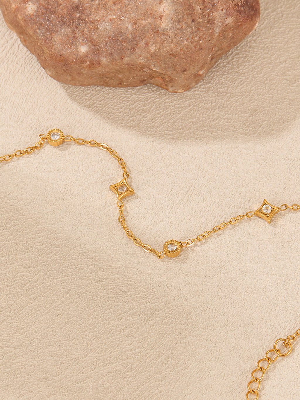 Stern Station Armband Gold - Dorose | Wasserresistent, kein Verfärben