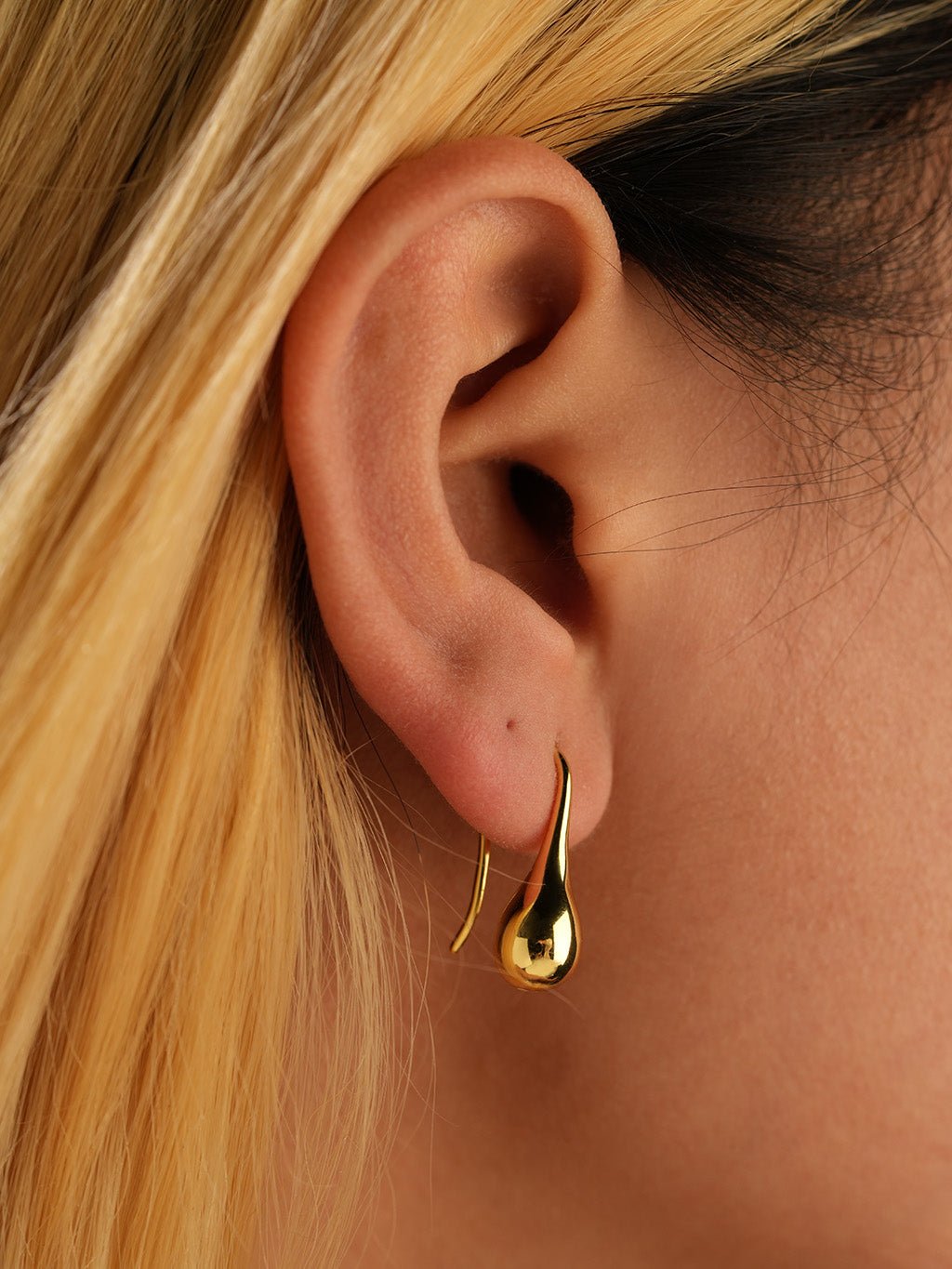 Tear Drop Ohrringe Gold - Dorose | Wasserresistent, kein Verfärben