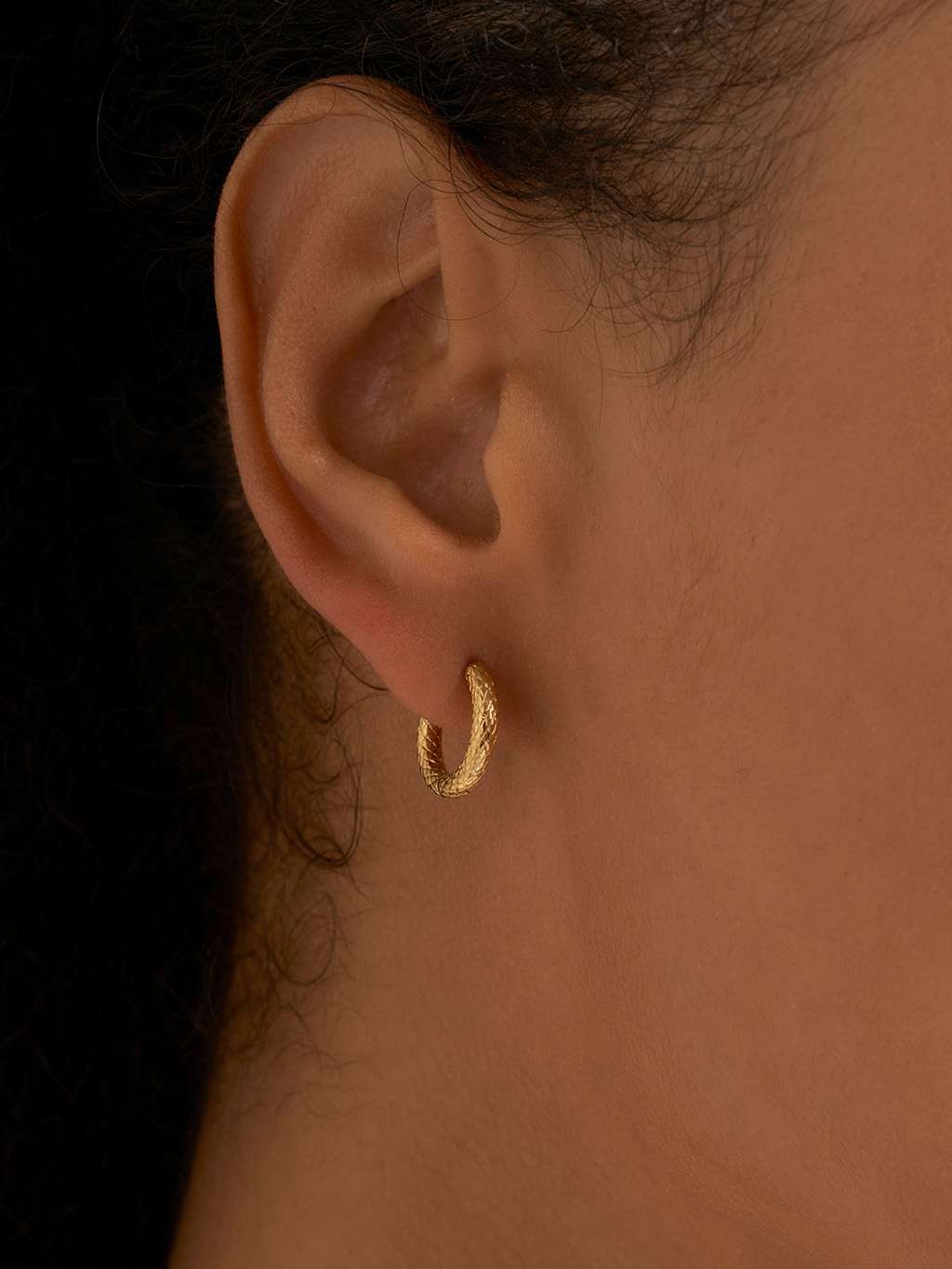 Textured Ohrringe Gold - Dorose | Wasserfester Schmuck, 18K vergoldet