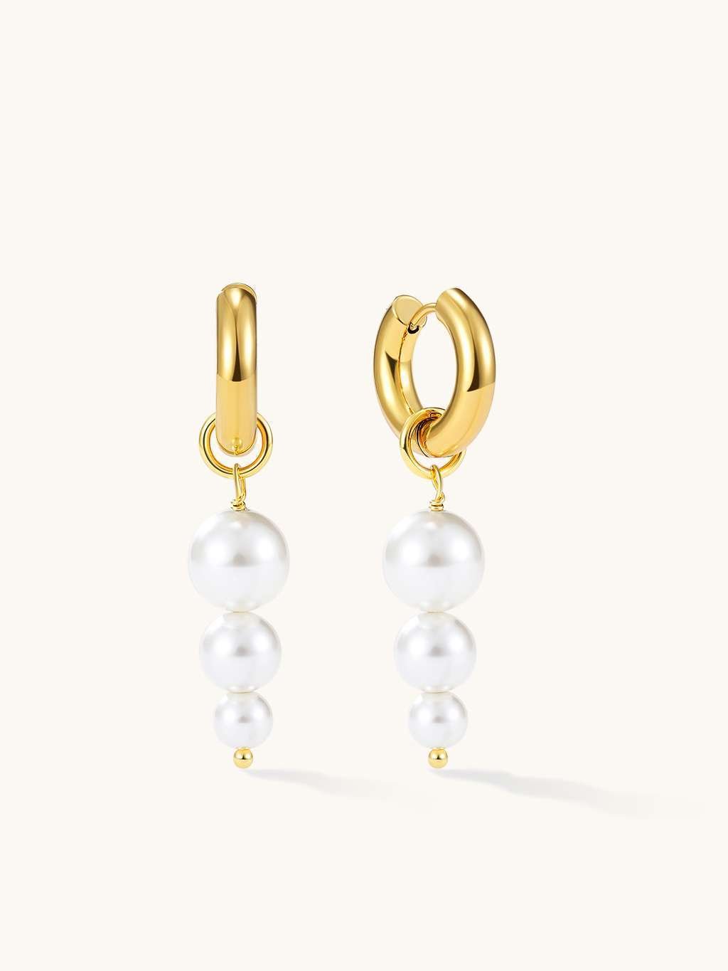 Three Pearl Hoop Ohrringe Gold - Dorose | Wasserfester Schmuck, 18K vergoldet