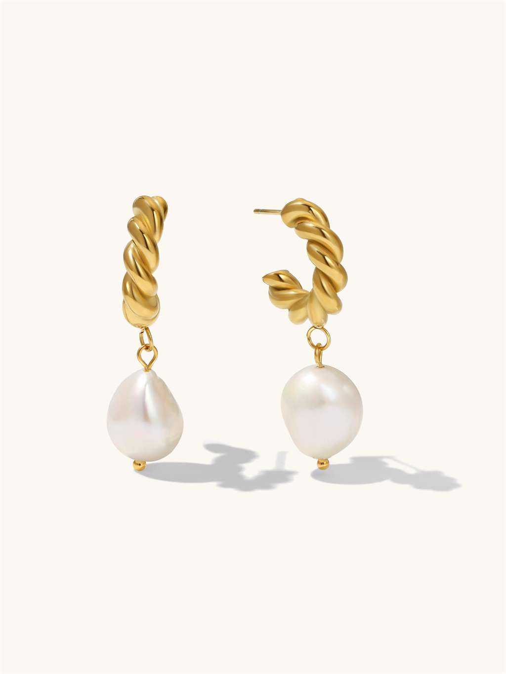 Verdrehte Barockperlenohrringe Gold - Dorose | Wasserfester Schmuck, 18K vergoldet