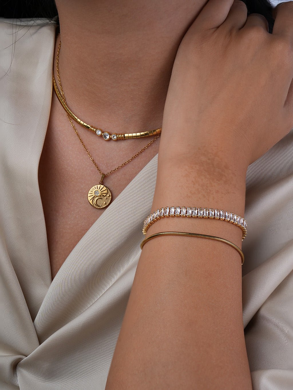 Verstellbares Damen - Armband mit Herz - Anhänger - Dorose | Wasserresistent, kein Verfärben
