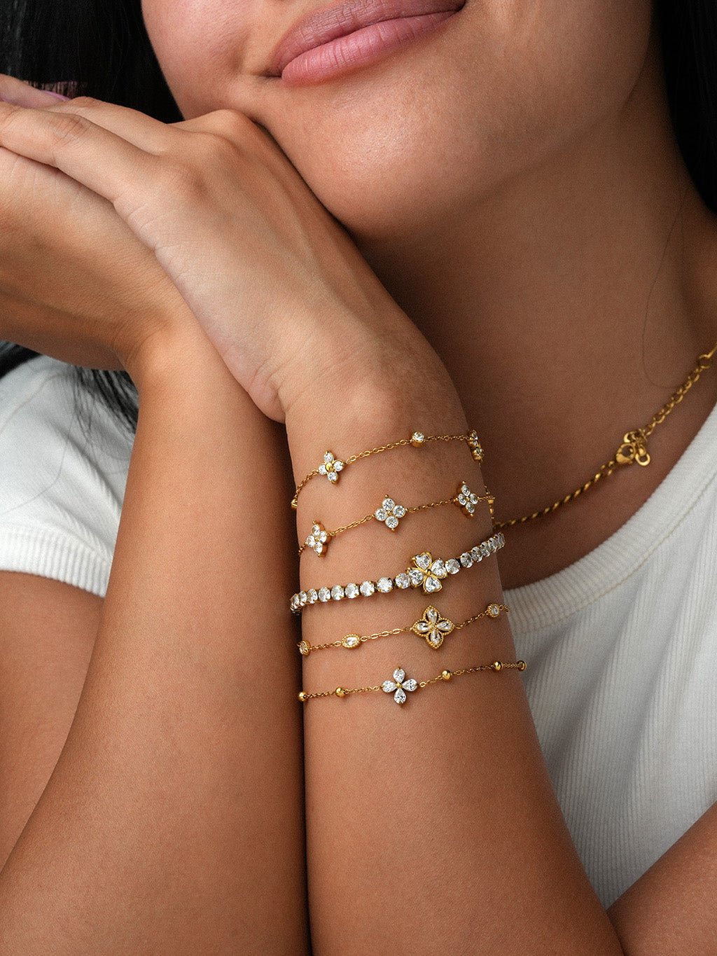 Vierblättriges Kleeblatt Zirkonia Armband Gold - Dorose | Wasserresistent, kein Verfärben