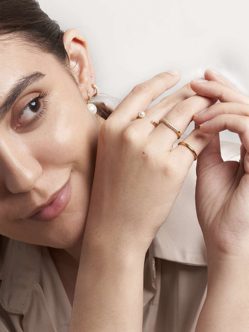 Wave Ring mit Zirkonia Gold - Dorose | Wasserfester Schmuck, 18K vergoldet