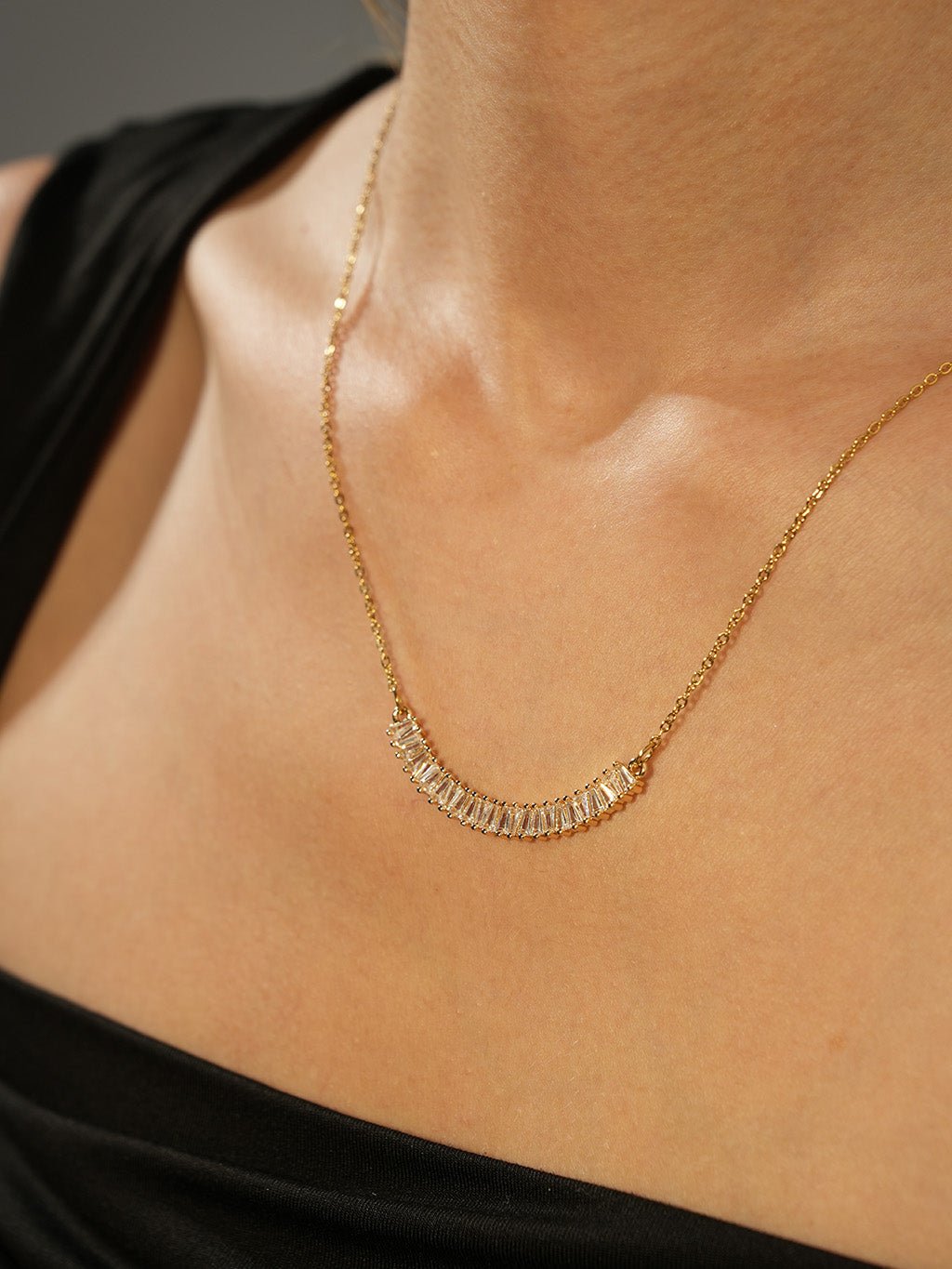 Zirkon Smile Halskette Gold - Dorose | Wasserresistent, kein Verfärben